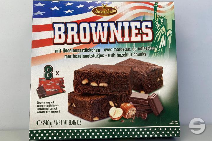 Brownies with Hazelnut Chunks