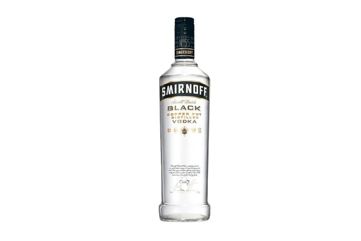 Smirnoff black 700 ml
