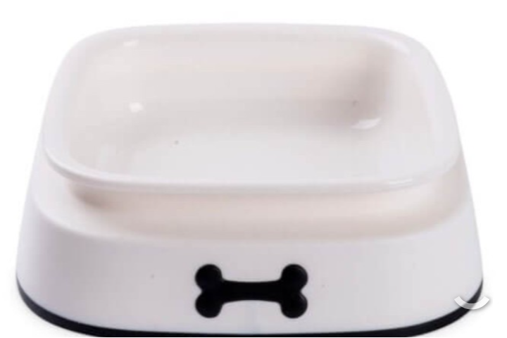 Plastic bowl
